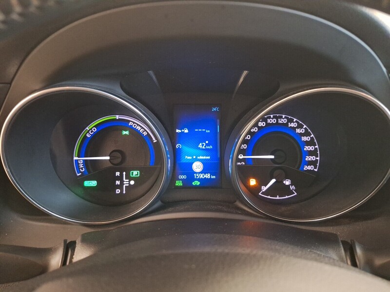 Toyota Auris vaihtoauto