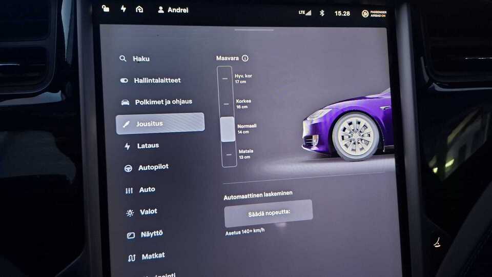 Tesla Model S vaihtoauto