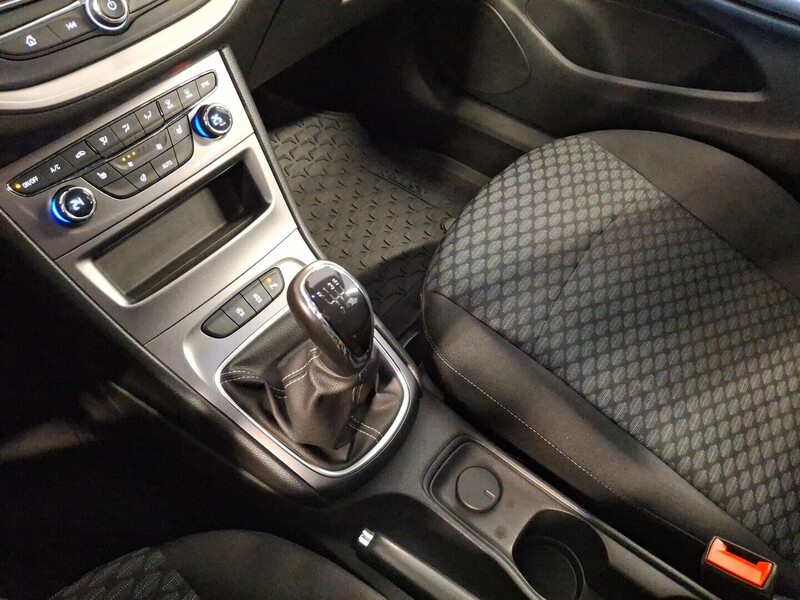 Opel Astra vaihtoauto