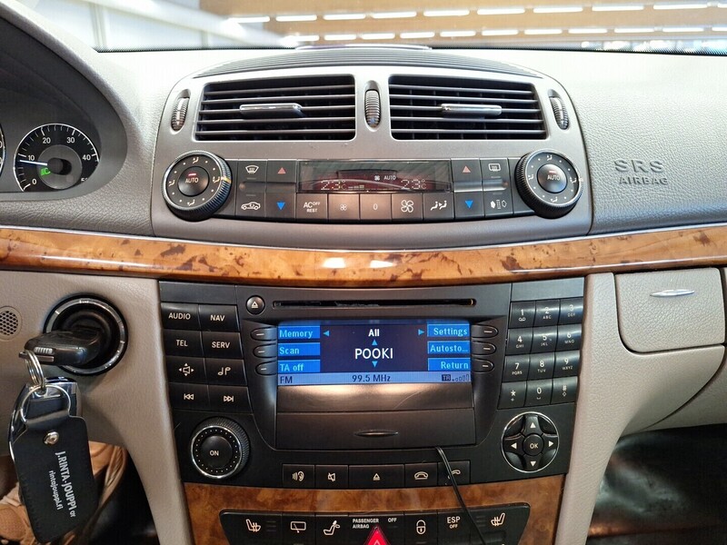 Mercedes-Benz E vaihtoauto