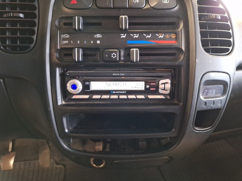 Hyundai H-1 vaihtoauto