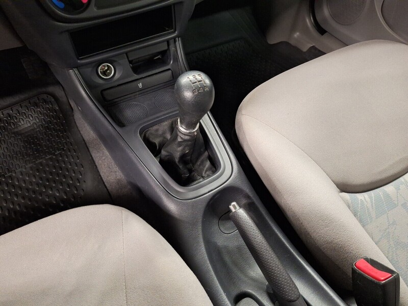 Nissan Almera vaihtoauto