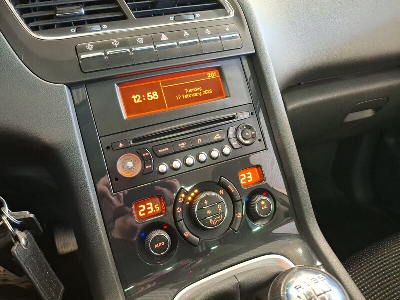 Peugeot 5008 vaihtoauto