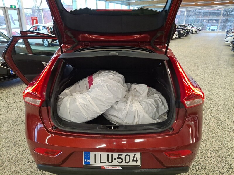 Volvo V40 vaihtoauto