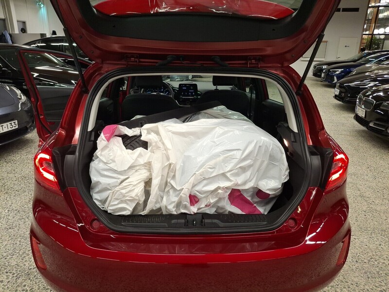 Ford Fiesta vaihtoauto