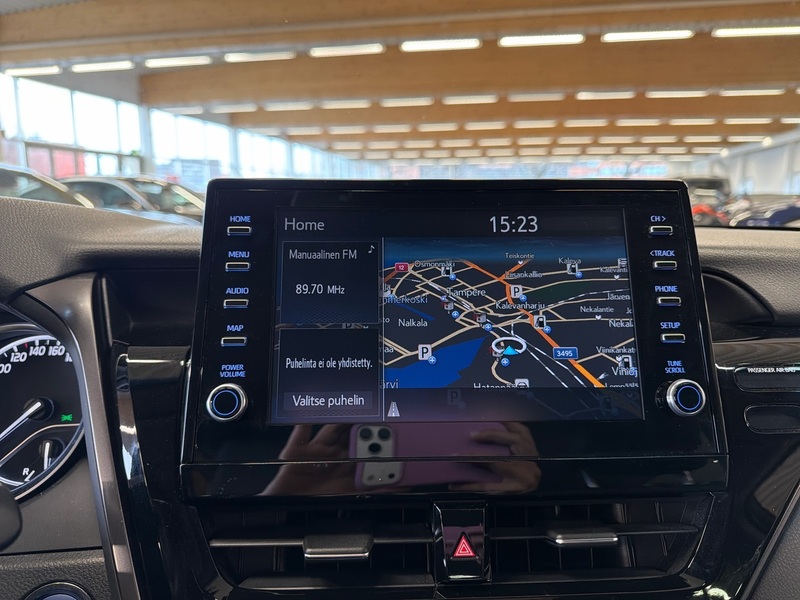 Toyota Camry vaihtoauto