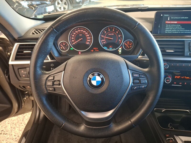 BMW 330 vaihtoauto
