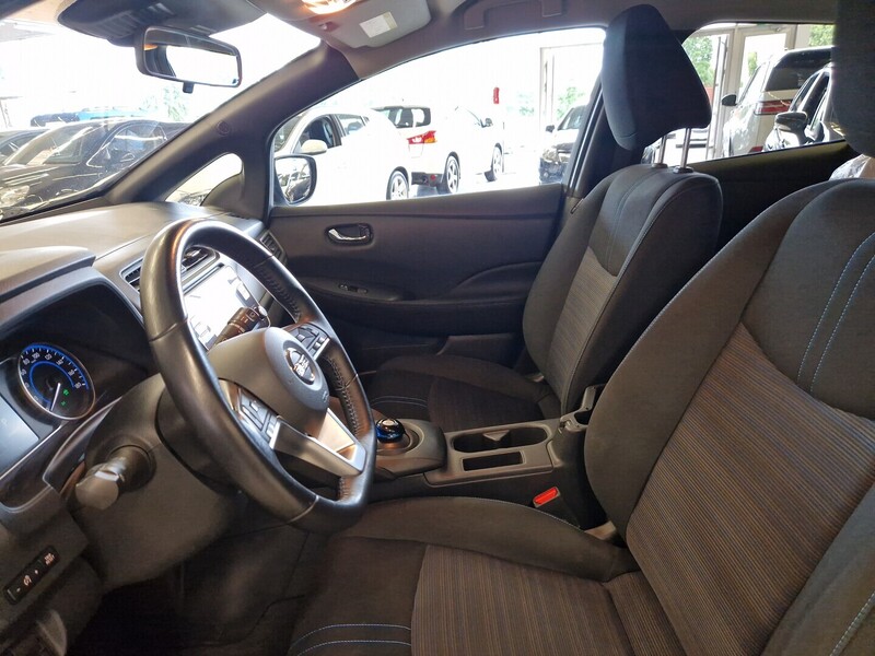 Nissan Leaf vaihtoauto