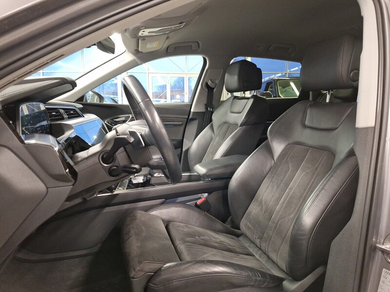 Audi e-tron vaihtoauto