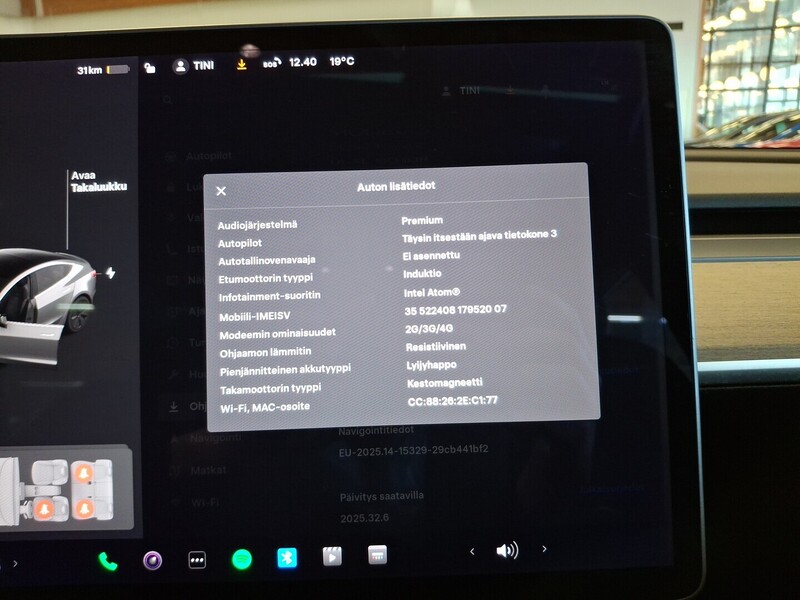 Tesla Model 3 vaihtoauto