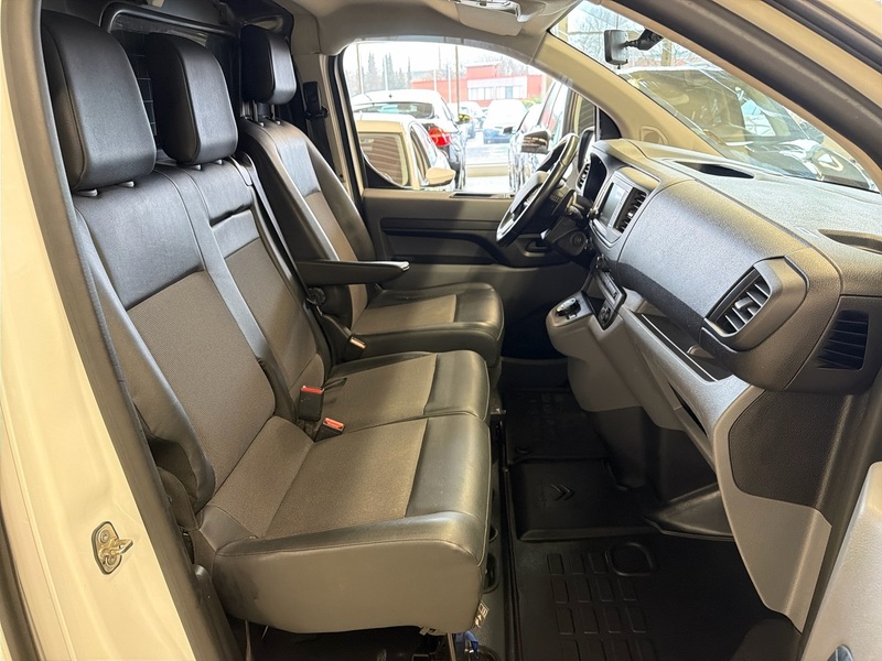 Citroën Jumpy vaihtoauto