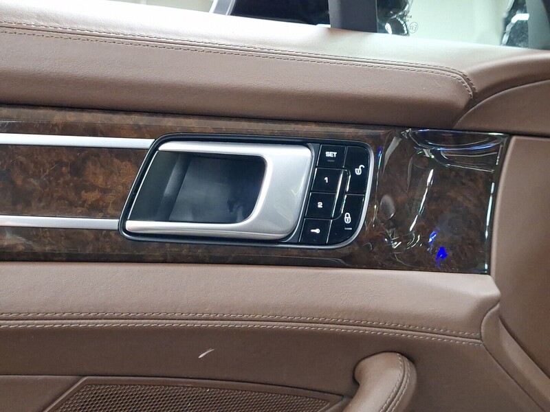 Porsche Panamera vaihtoauto