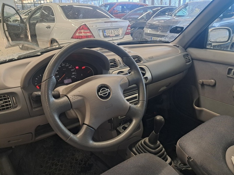 Nissan Micra vaihtoauto