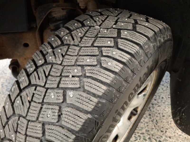 Nissan Navara vaihtoauto