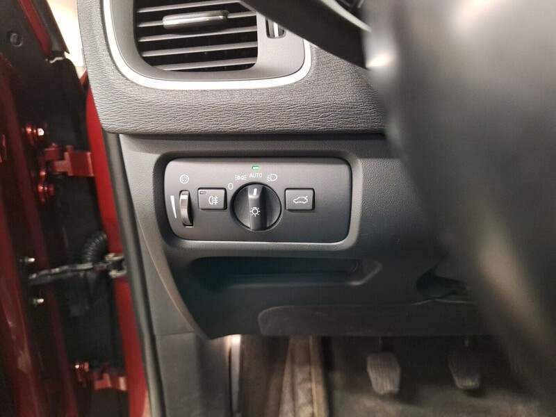 Volvo V40 vaihtoauto