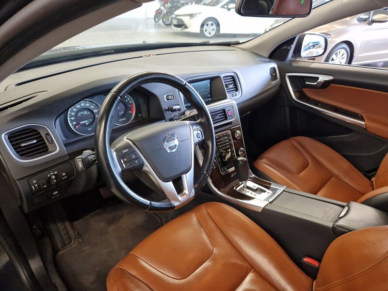 Volvo S60 vaihtoauto