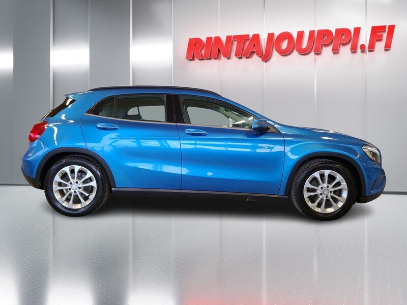 Mercedes-Benz GLA vaihtoauto