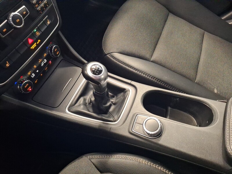 Mercedes-Benz GLA vaihtoauto