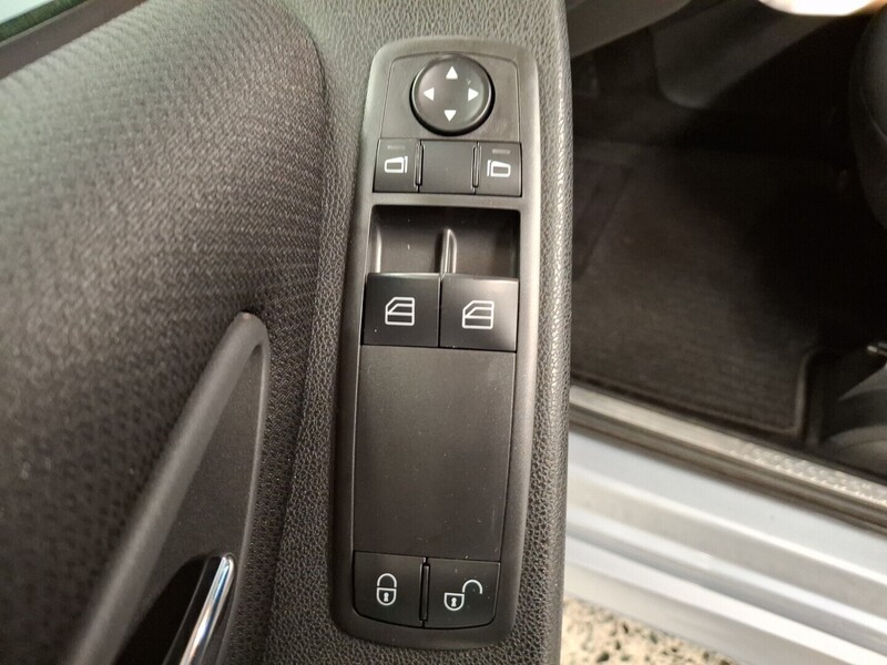 Mercedes-Benz B vaihtoauto