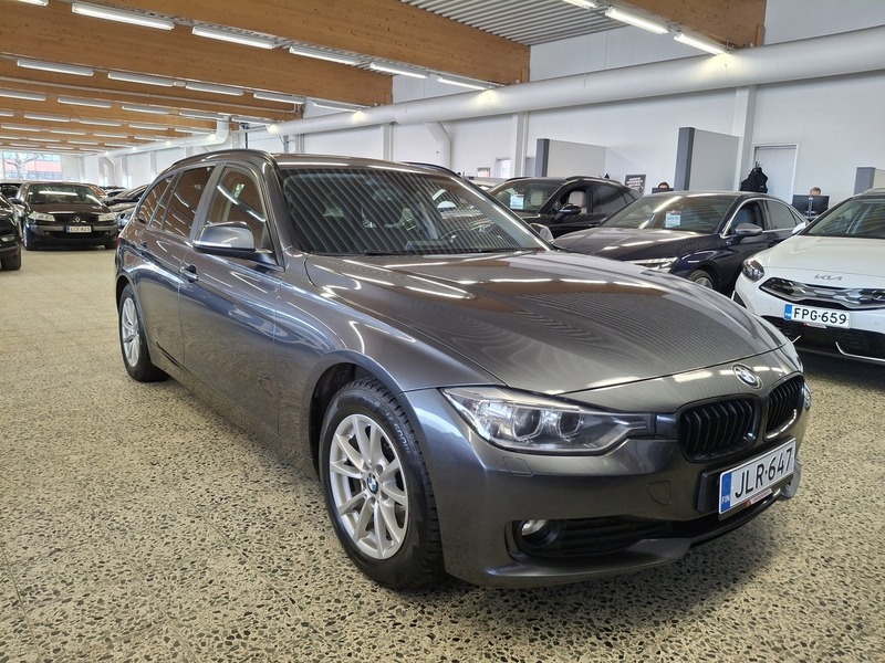 BMW 320 vaihtoauto