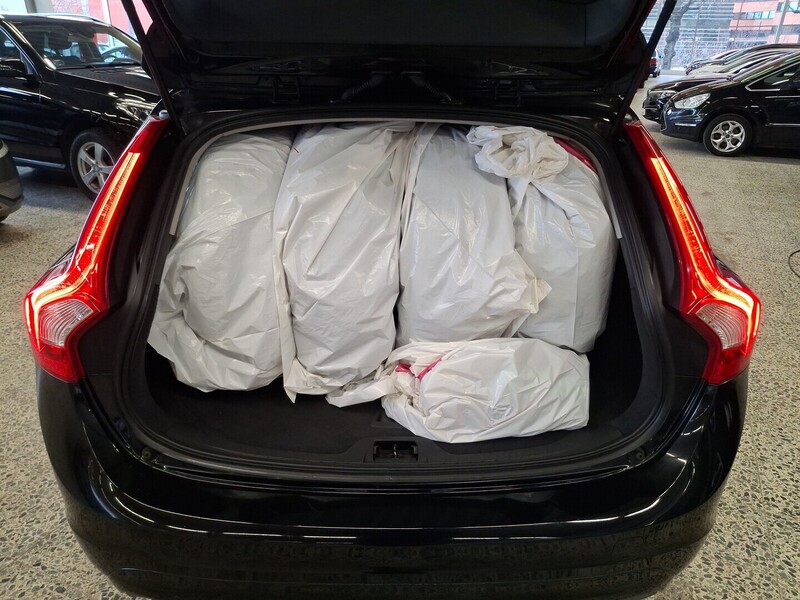 Volvo V60 vaihtoauto