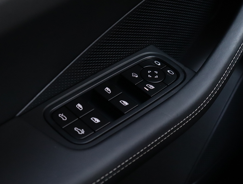 Porsche Macan vaihtoauto