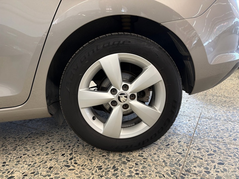 Skoda Rapid vaihtoauto