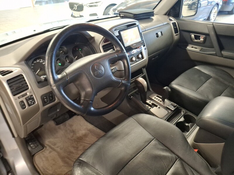 Mitsubishi Pajero vaihtoauto