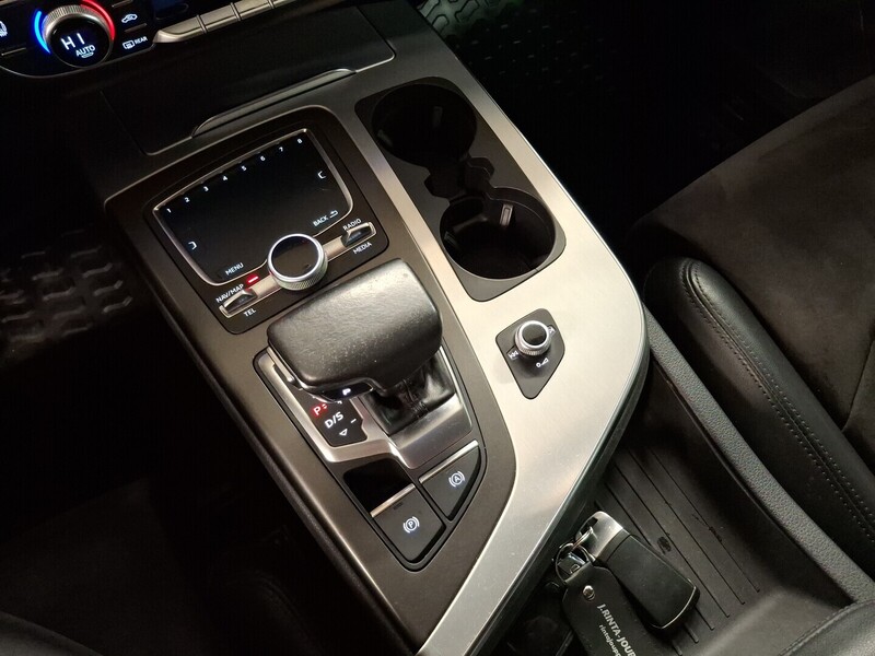 Audi Q7 vaihtoauto