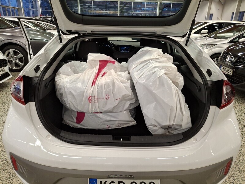 Hyundai IONIQ electric vaihtoauto