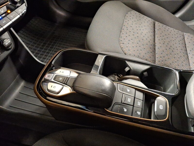 Hyundai IONIQ electric vaihtoauto