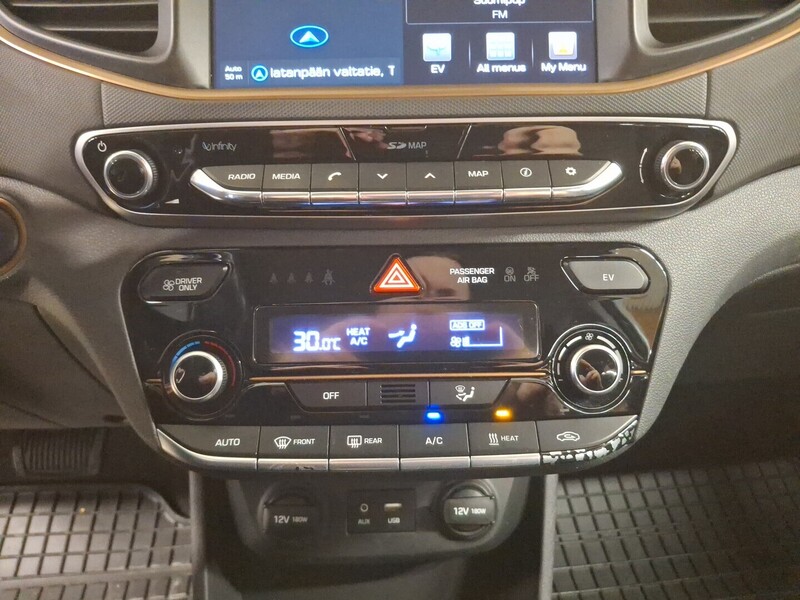 Hyundai IONIQ electric vaihtoauto