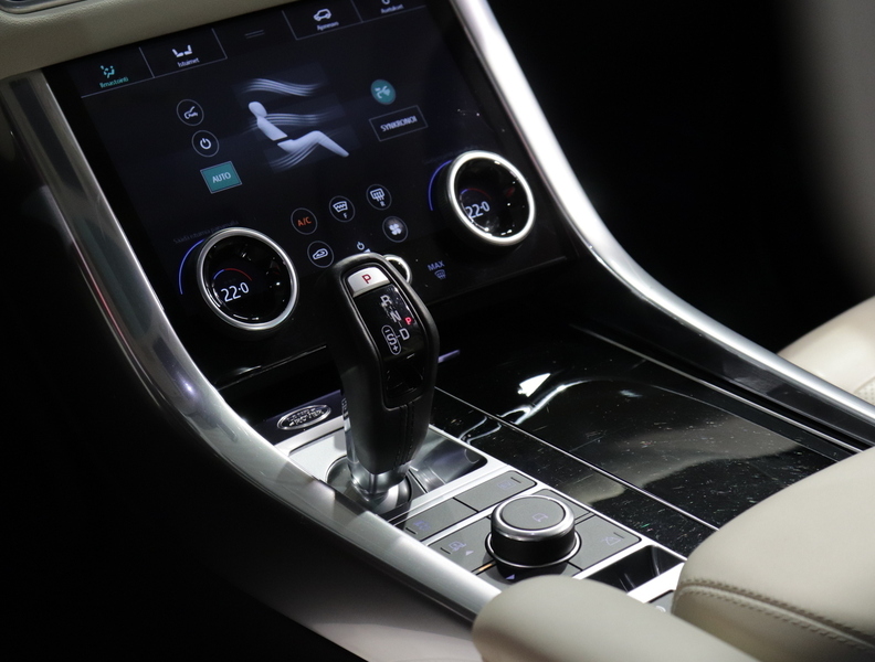 Land Rover Range Rover Sport vaihtoauto