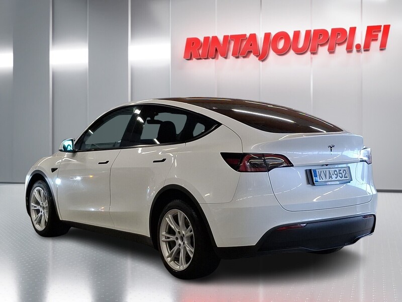 Tesla Model Y vaihtoauto