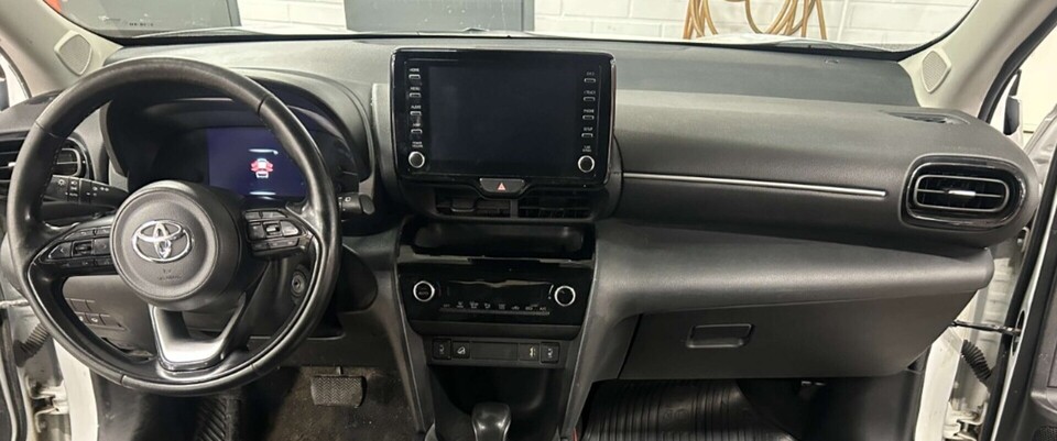 Toyota Yaris Cross vaihtoauto