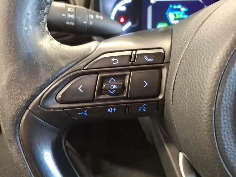 Toyota Yaris Cross vaihtoauto