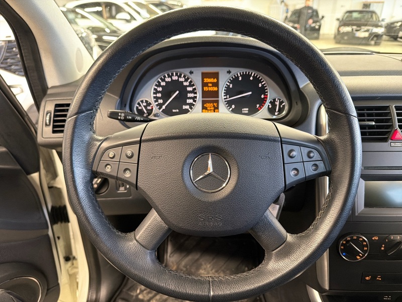 Mercedes-Benz B vaihtoauto