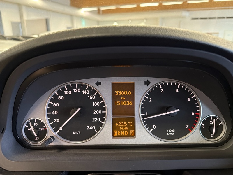 Mercedes-Benz B vaihtoauto