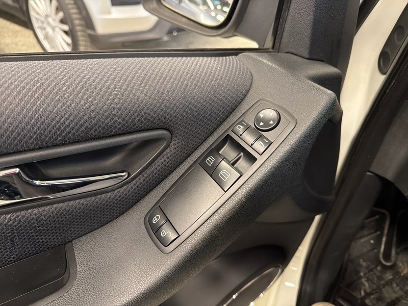 Mercedes-Benz B vaihtoauto