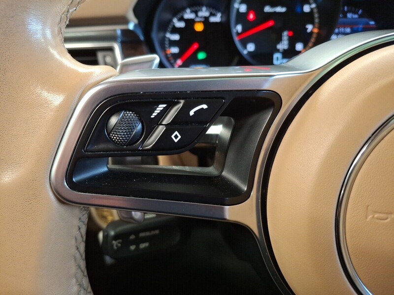 Porsche Macan vaihtoauto