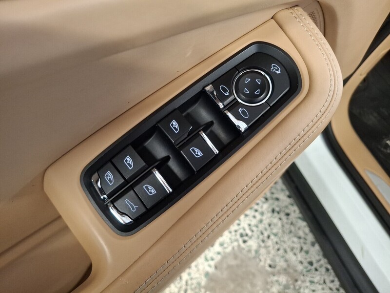 Porsche Macan vaihtoauto