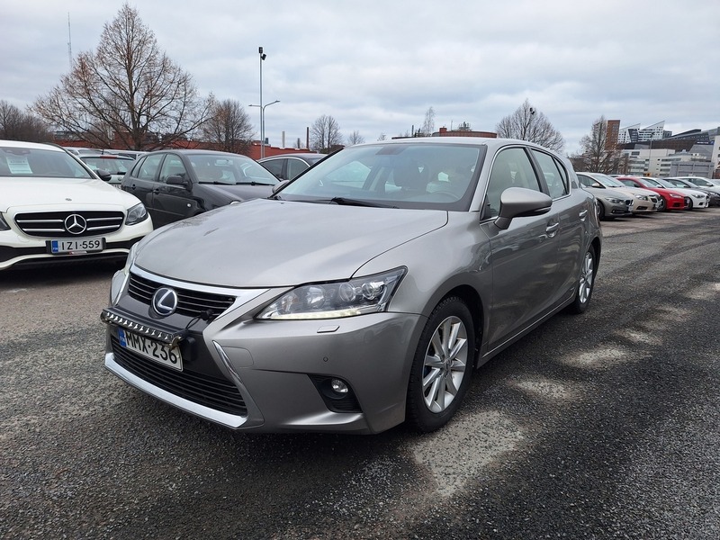 Lexus CT vaihtoauto