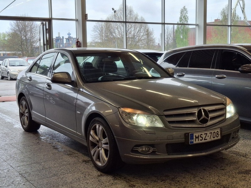 Mercedes-Benz C vaihtoauto