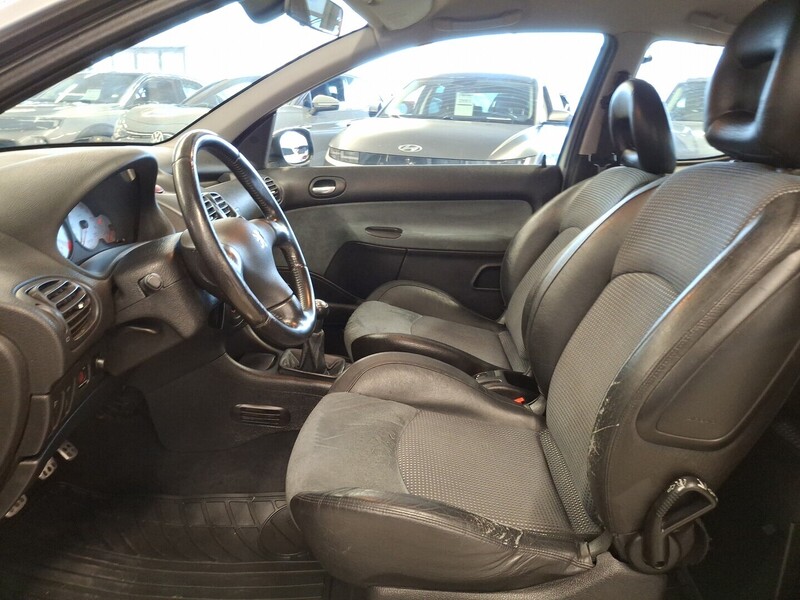 Peugeot 206 vaihtoauto