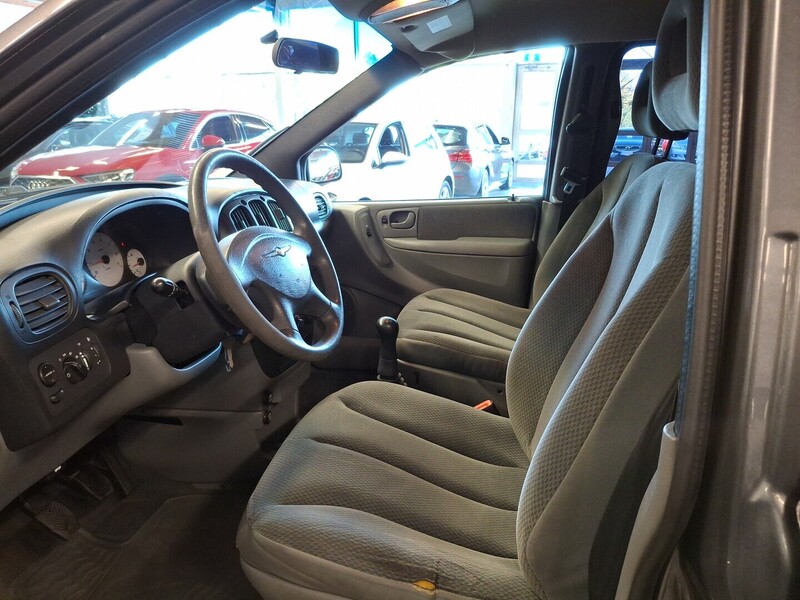 Chrysler Voyager vaihtoauto