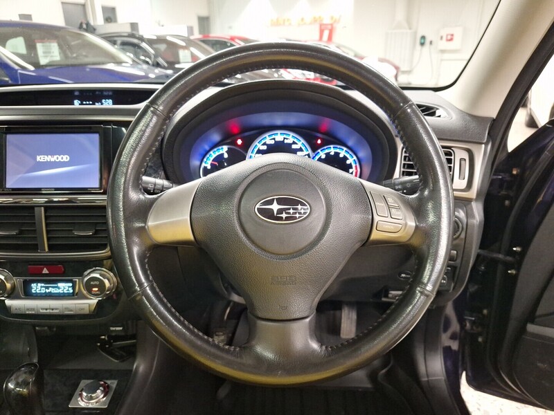 Subaru Exiga vaihtoauto