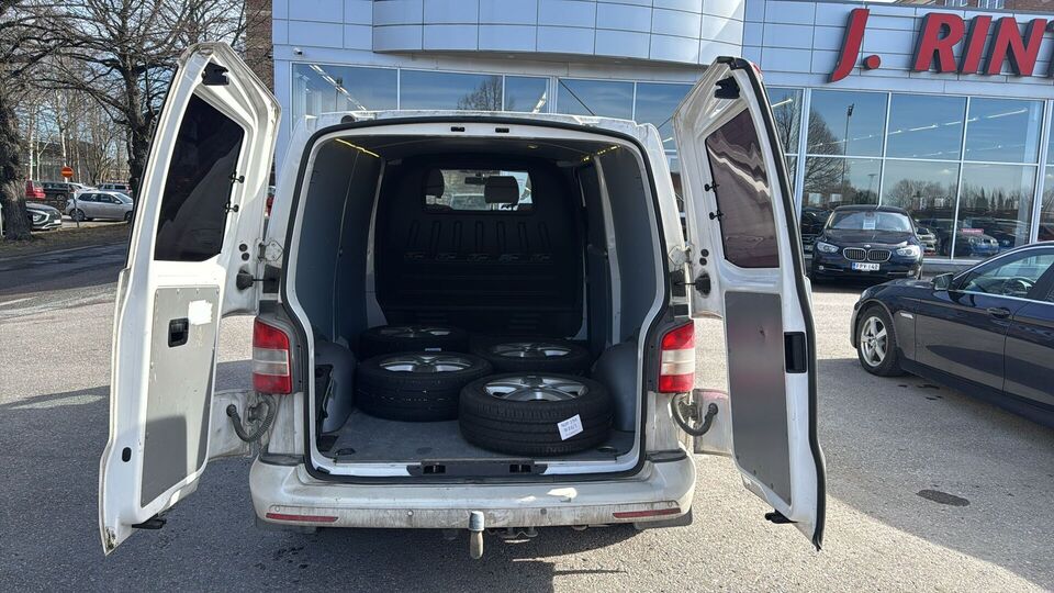 Volkswagen Transporter vaihtoauto