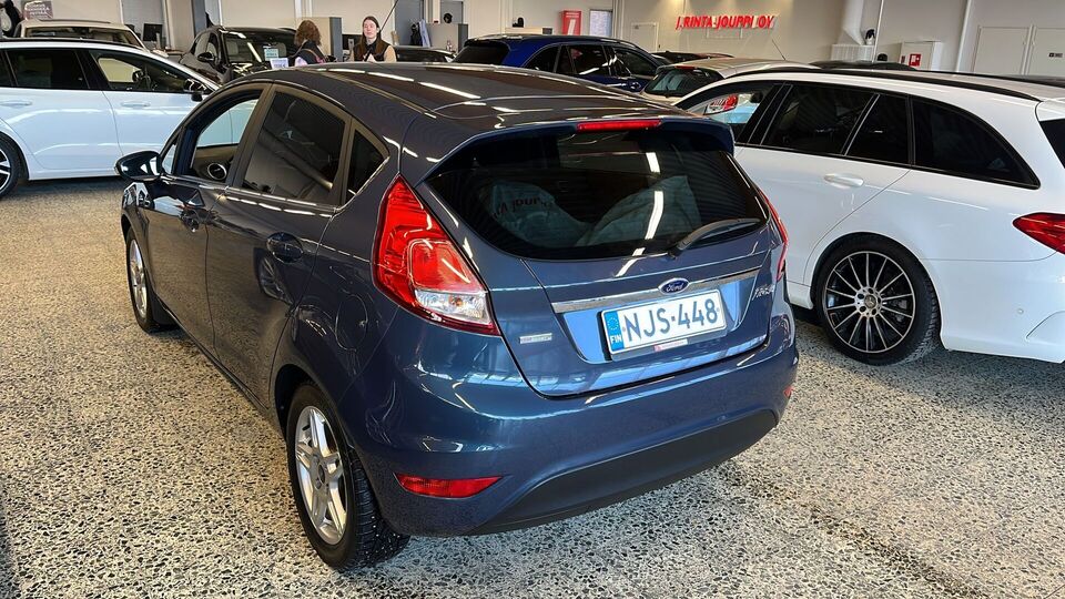 Ford Fiesta vaihtoauto