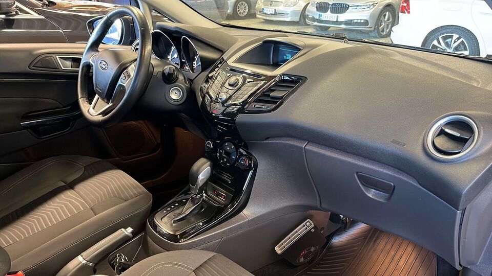 Ford Fiesta vaihtoauto