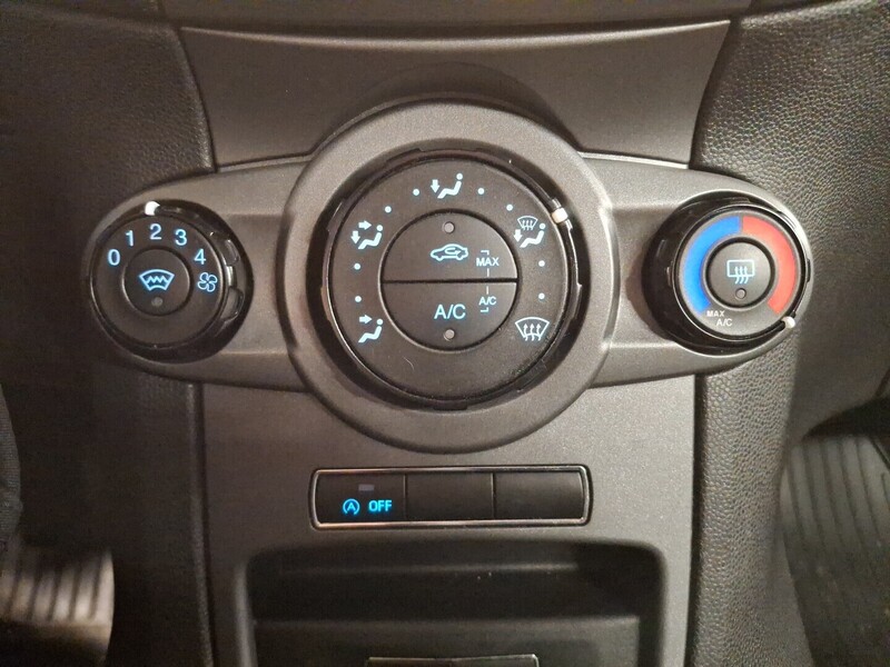 Ford Fiesta Van vaihtoauto